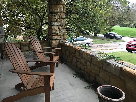 3rd image of 1412 W 51st St #1
