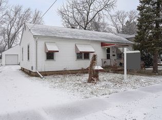 303 E Steward St, Plano, IL