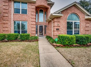 3808 Kentucky Ct, Grand Prairie, TX 75052