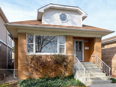 3958 N Oleander Ave, Chicago, IL, 60634