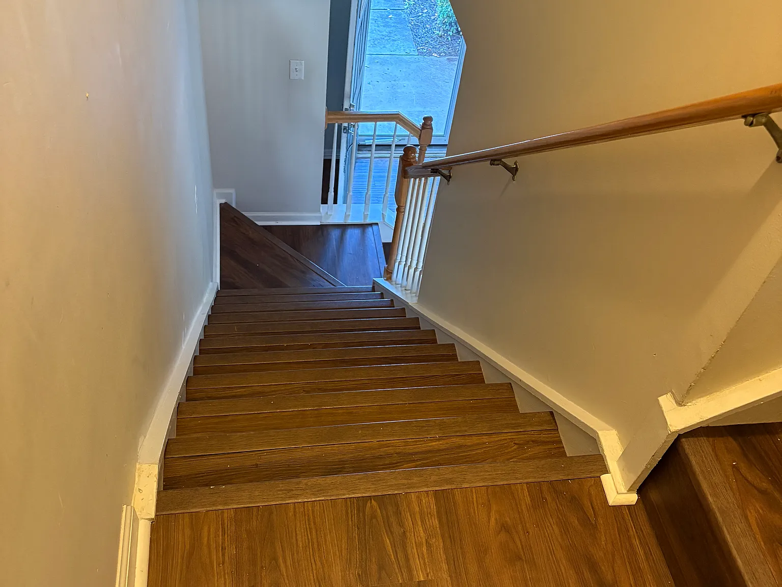 6211 Castleglen Ct — Photo 3