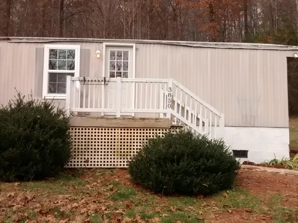 3850 Monacan Trail Rd, North Garden, VA 22959