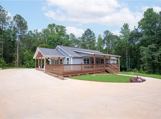 5618 Tyree Rd, Winston, GA 30187