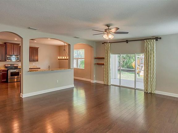 3rd image of 3414 Ohio Ave