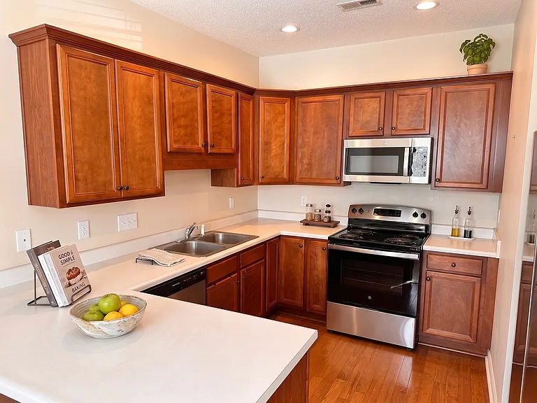 101 E Rhode Island Ave #L — Photo 8