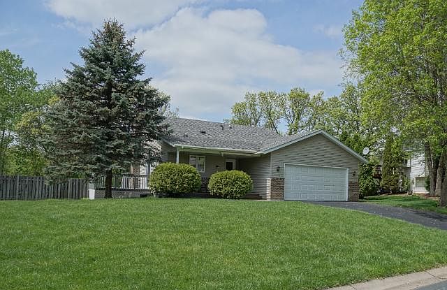 1st image of 3873 Westbury Dr