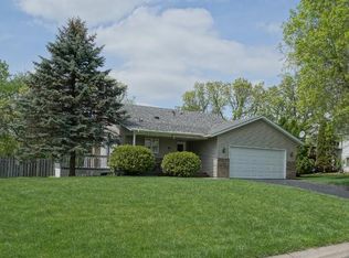 3873 Westbury Dr, Eagan, MN 55123