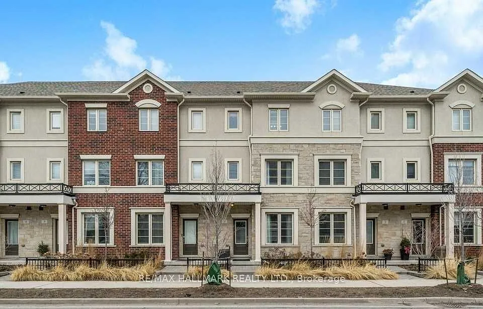636 Evans Ave #3