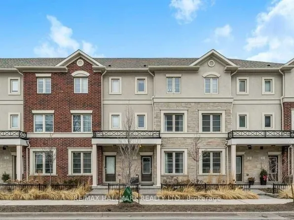 636 Evans Ave #3, Toronto, ON M8W 0A8