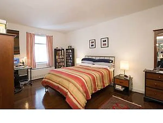 Rented by Douglas Elliman | media 13