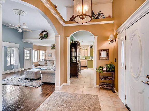 4th image of 1250 Gambel Oaks Dr