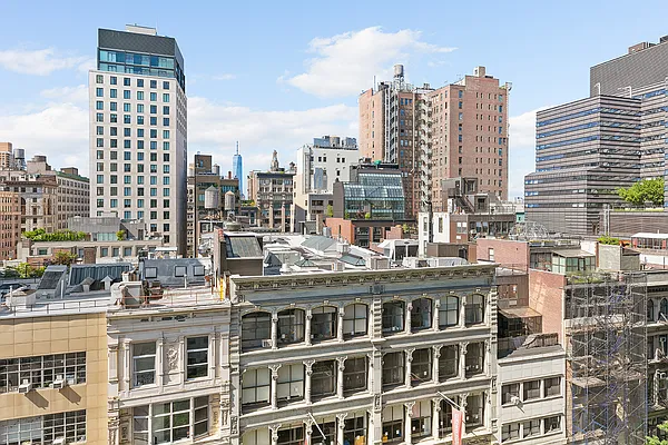 Sold by Compass | media 8