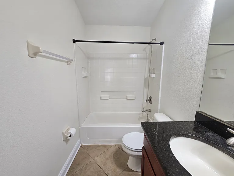 7855 Tuscany Woods Dr — Photo 32