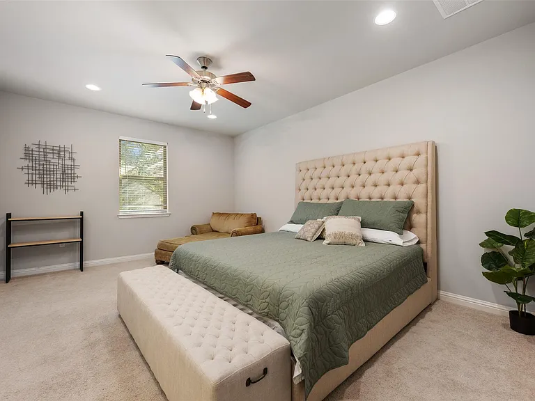 13800 Lyndhurst St #222 — Photo 18