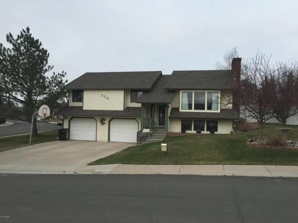 3312 Kinner Dr, Gillette, WY 82718