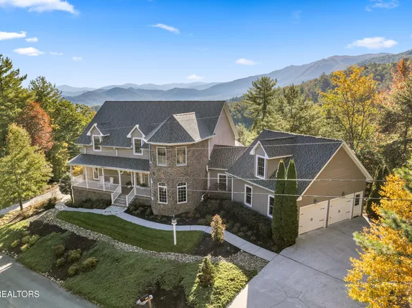 735 Bear Den Rd, Townsend, TN 37882