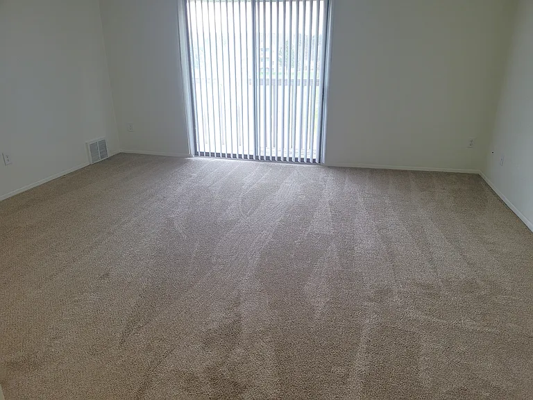 Windsor Place Apartments — Photo 84