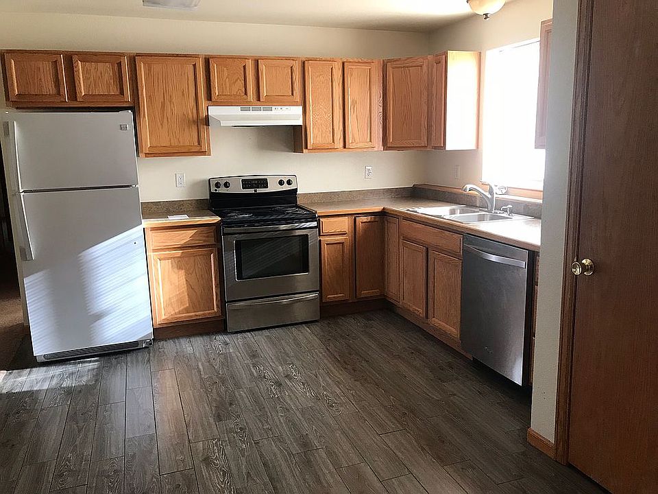 1st image of 1424 Thaxton Ct APT C