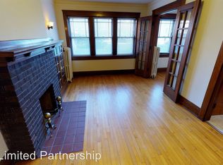 302 Norris Ct APT 10, Madison, WI 53703