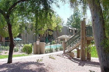 Pool/CourtYard