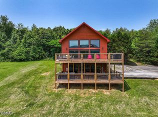 2277 Red Bank Rd, Sevierville, TN 37876