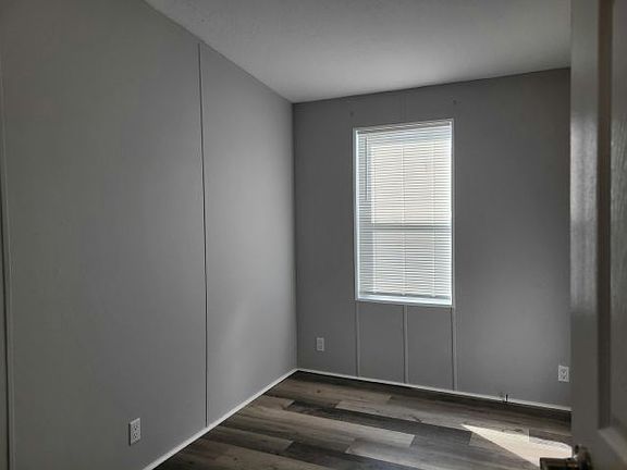 2nd image of 1123 Walt Williams Rd #134