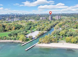 1515 Lakeshore Rd S #602, Mississauga, ON L5E 3E3