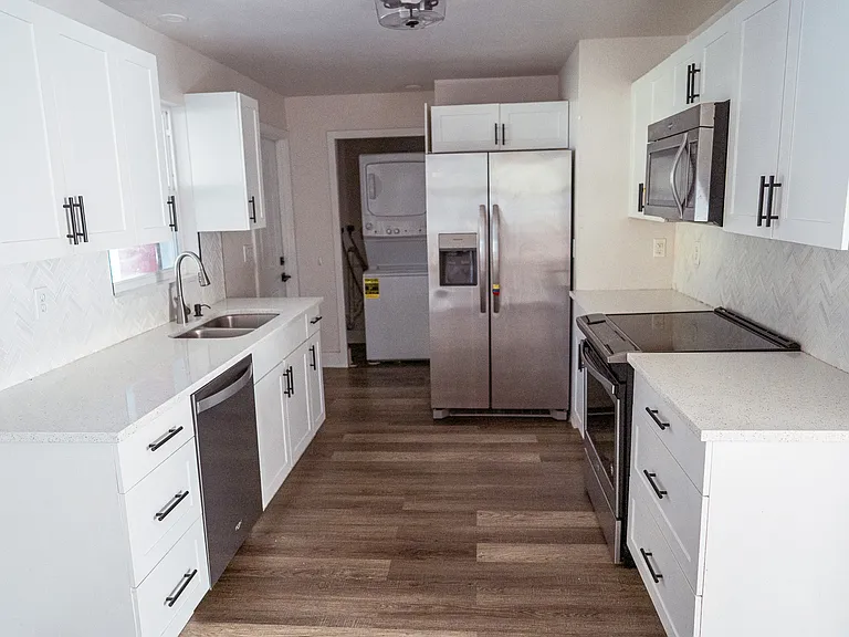 6671 Fiesta Way — Photo 19