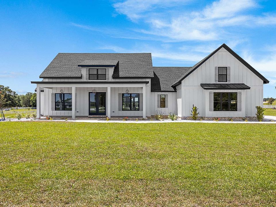 1st image of 774 NW Blackberry Cir