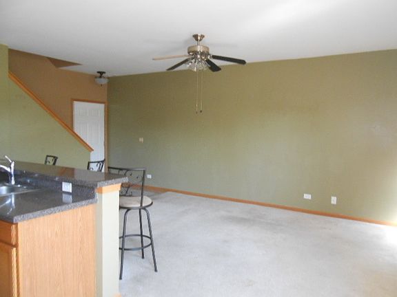 3rd image of 2094 Limestone Ln #2094