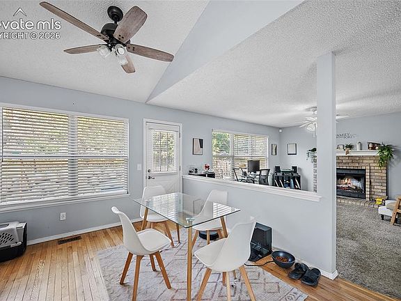 4th image of 4450 Stonehaven Dr
