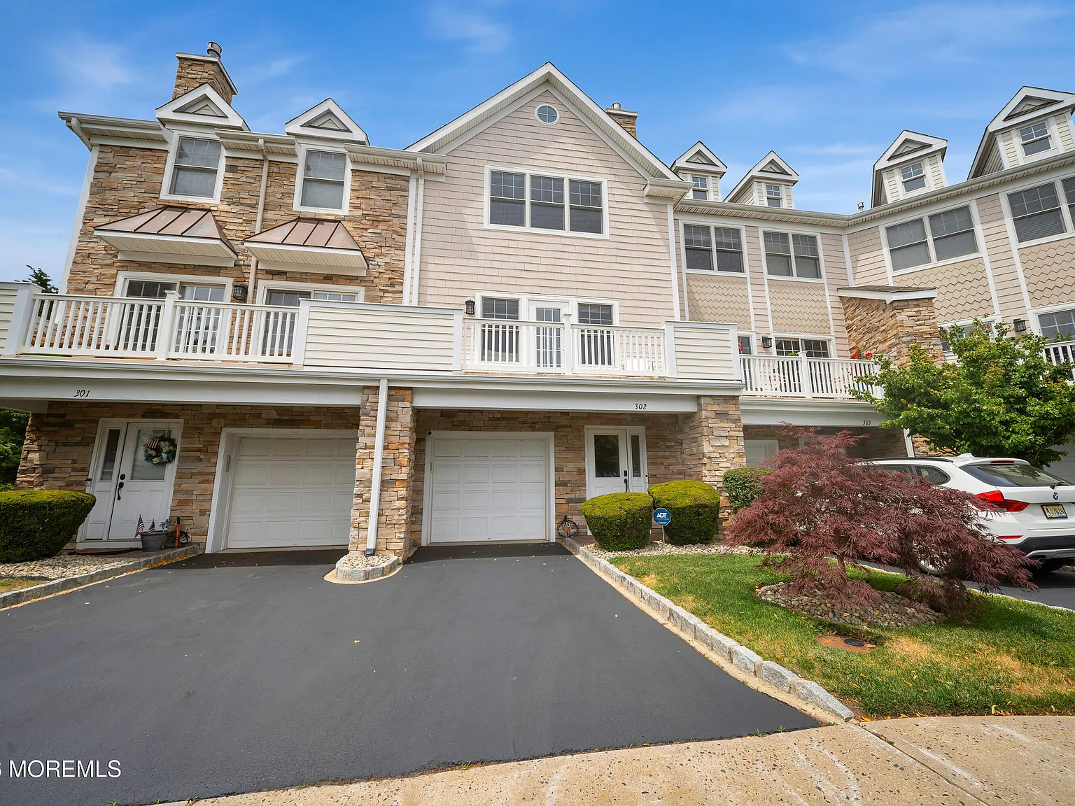 4 bed, 3.5 bath, 1980 sqft, $6,500 — Photo 2