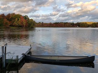 115 Lake Shore Dr, Cheshire, MA 01225