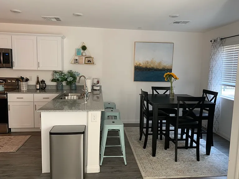 Dinning area/Kitchen
