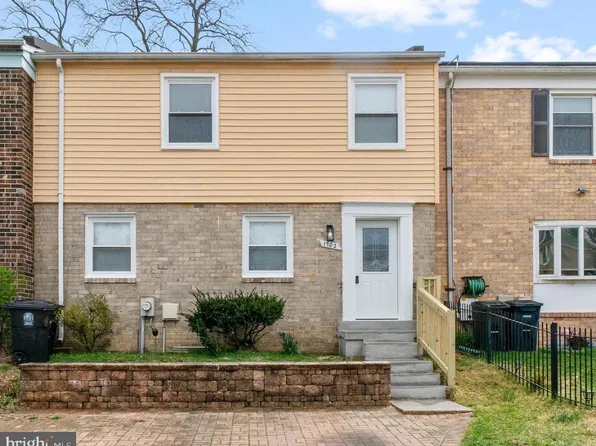 1702 Rollins Pl, Capitol Heights, MD 20743