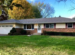 3216 E Mill Rd, Byron, IL 61010