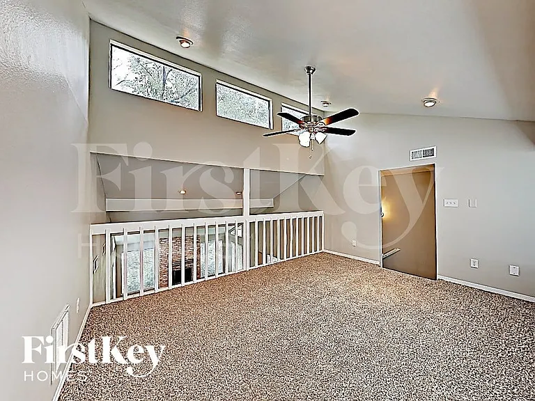 7451 Tunbury Ln — Photo 15