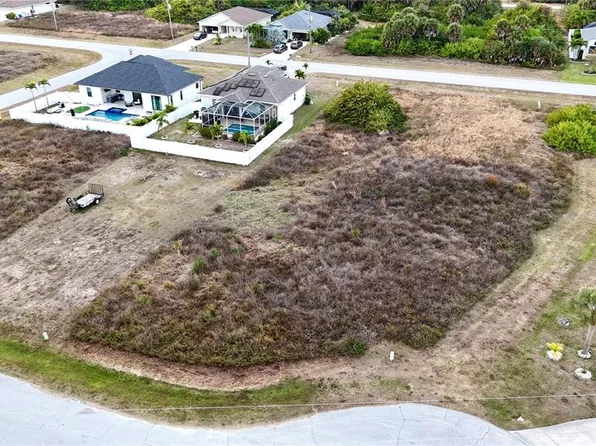 116 Temper Ln #838, Rotonda West, FL 33947