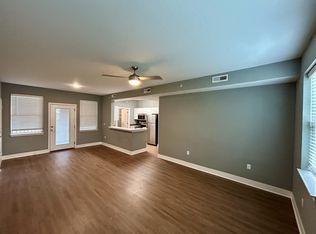 935 Michigan St #200, Lawrence, KS 66044