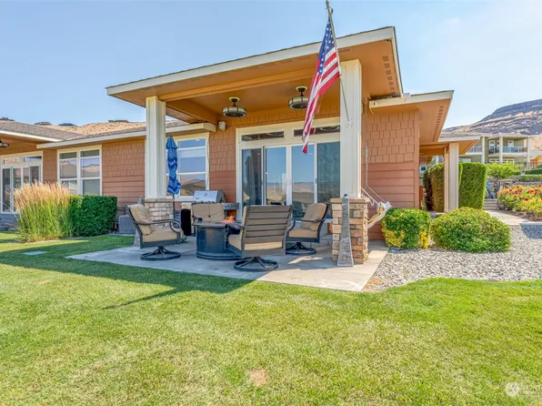 9122 Seahawk Lane NW, Quincy, WA 98848