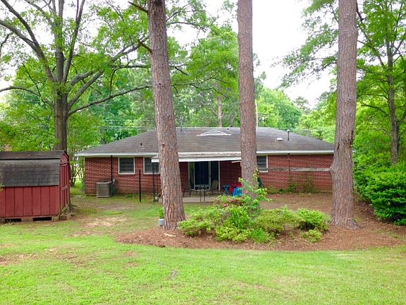 View of the back of the home