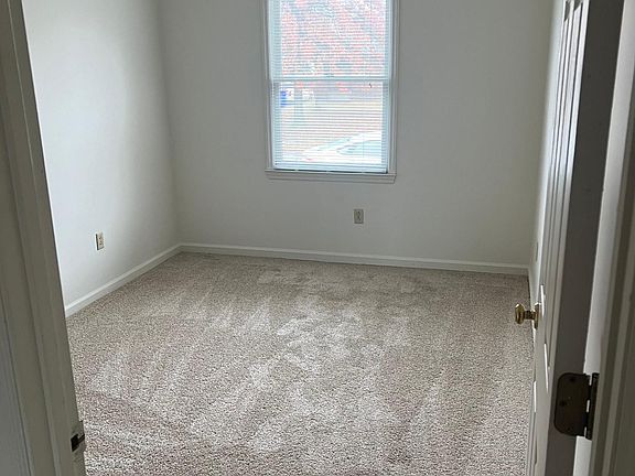 4th image of 1608 Claywood Ct