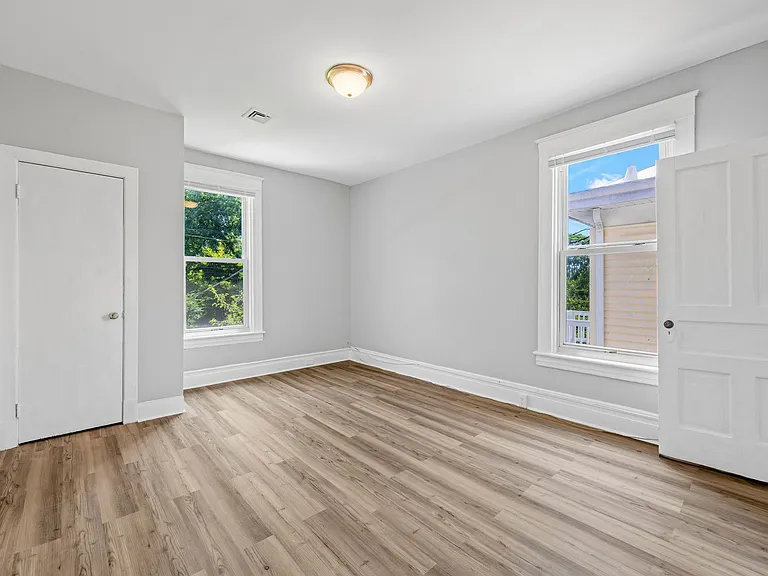3415 Enslow Ave — Photo 6