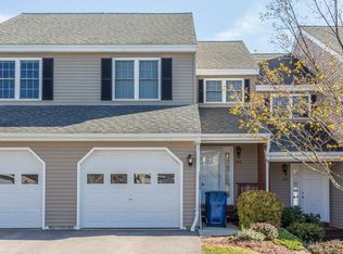 165 Bridle Cross Rd, Fitchburg, MA 01420