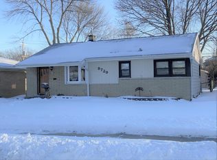 8729 W Lawrence Ave, Milwaukee, WI 53225