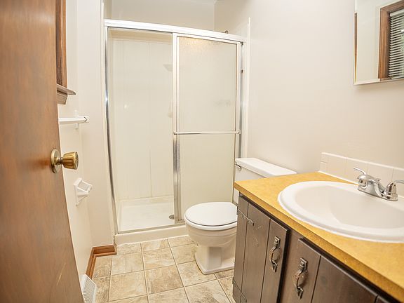 4th image of 455 Hutton Ln #A