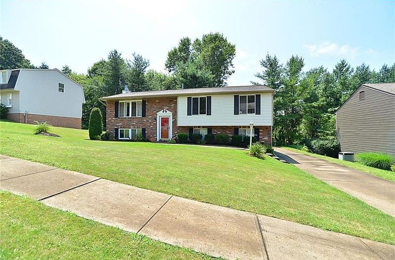 1st image of 9579 Saratoga Dr