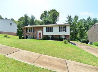 9579 Saratoga Dr, Pittsburgh, PA 15237