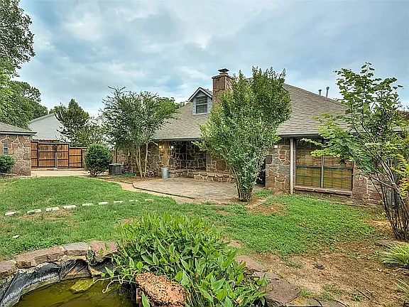 3609 Hampton Ct — Photo 50