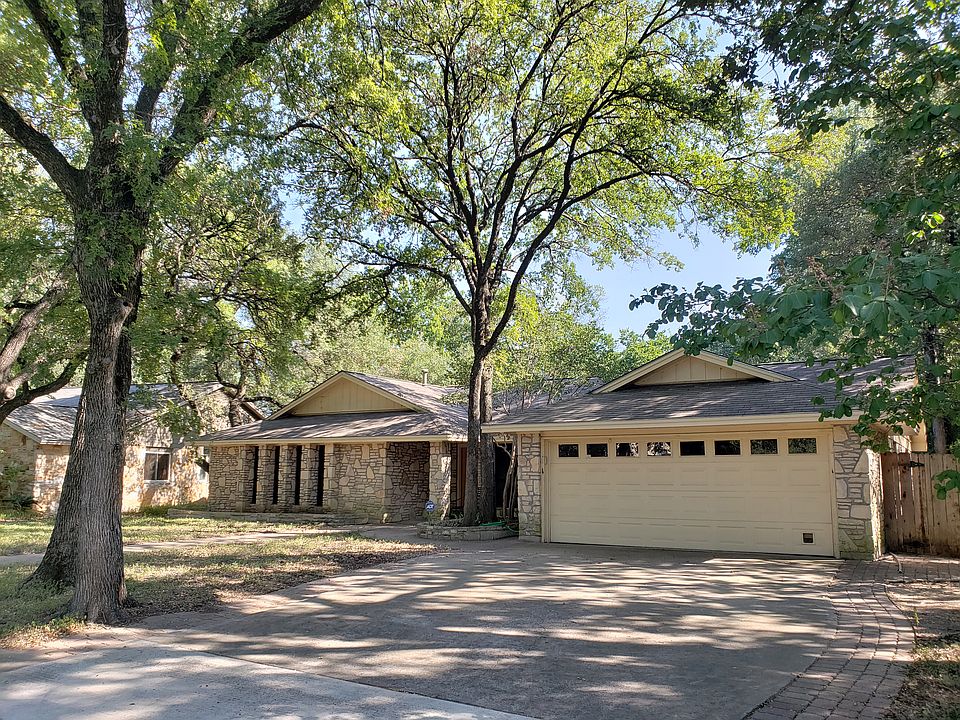 1st image of 10305 Caracara Dr